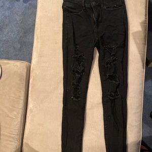 American Eagle black jeans size 6short